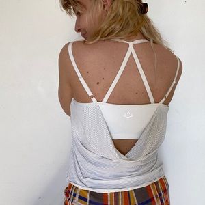 Gray &white featherweight yoga top w/ built in bra